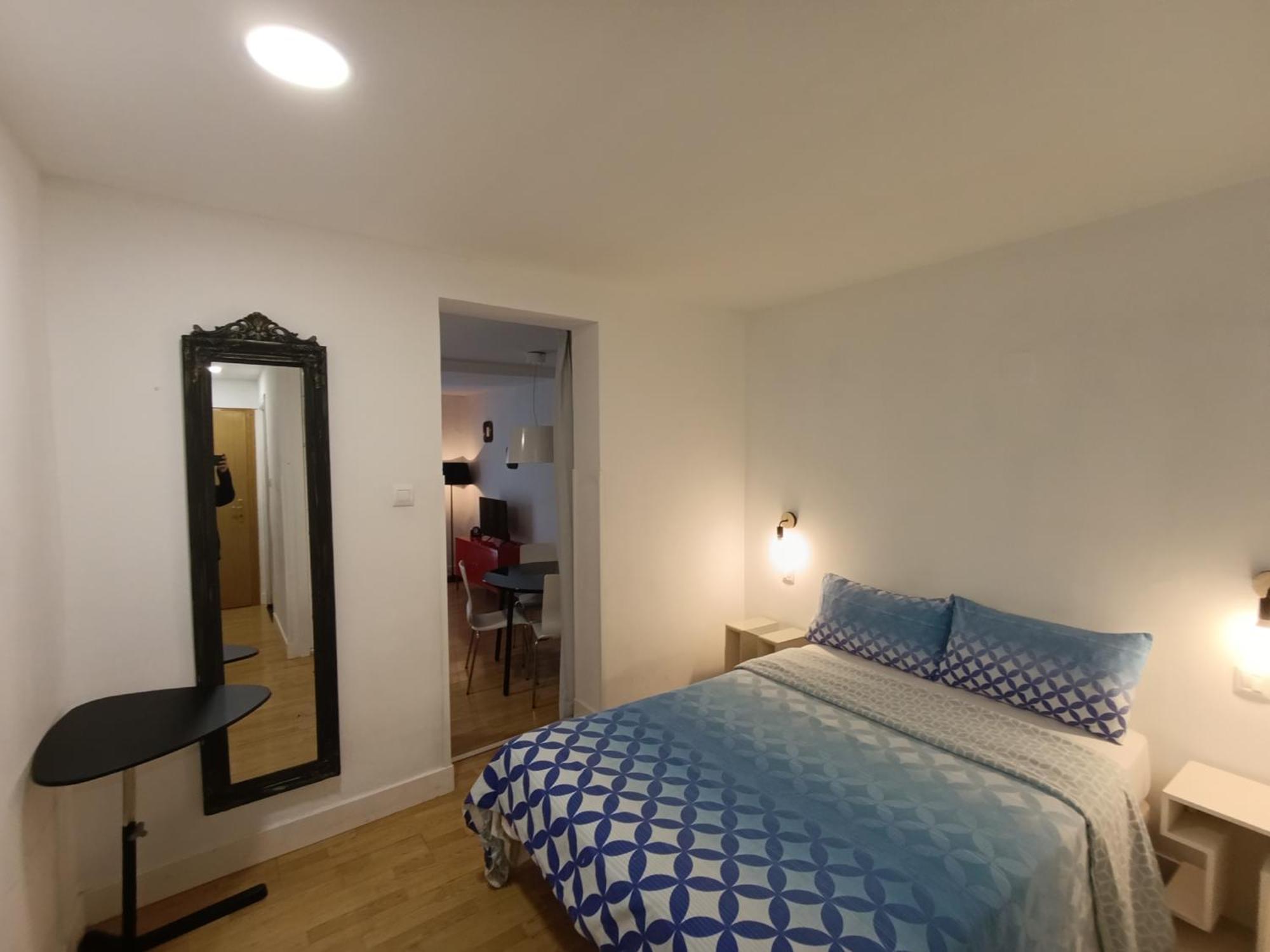Apartamento En Huertas Madrid Dış mekan fotoğraf